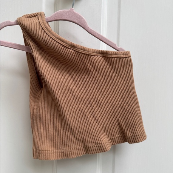 NWOT Brown 3T Girls Asymmetrical Ribbed Brown Crop Sleeveless Tank Top Blouse - Picture 1 of 4